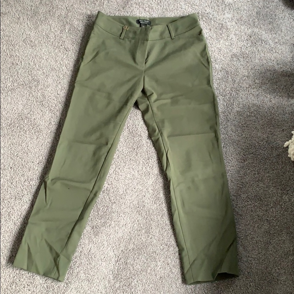 Olive soft White House Black Market dress pant - Picture 1 of 3